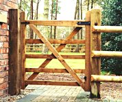 1.2m field/entrance softwood treated gate